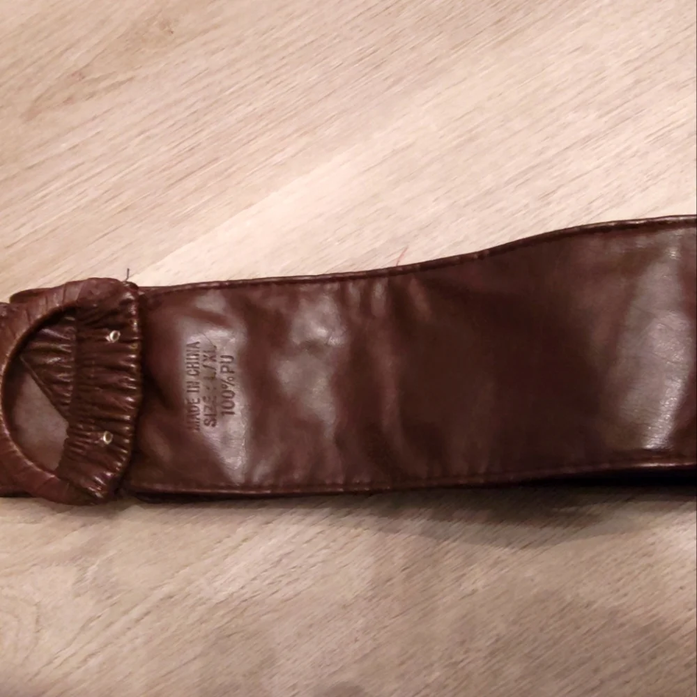 3/$10💥Accent Belt L/XL Brown